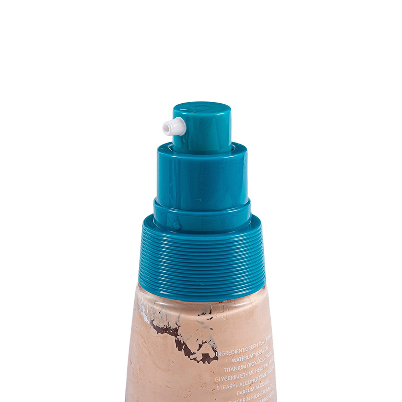 Spraypumpe med innebygget fjærpumpeelement Spraypumpe med innebygget fjærpumpeelement